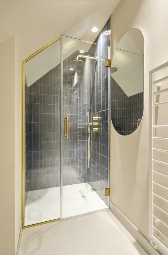 Frameless shower enclosure completed by 1st Boiler Care